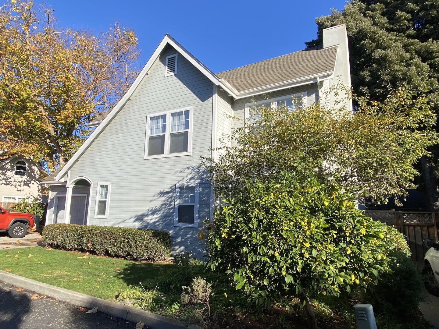 33 Mountain View Ct. Santa Cruz CA Distinct Property Management